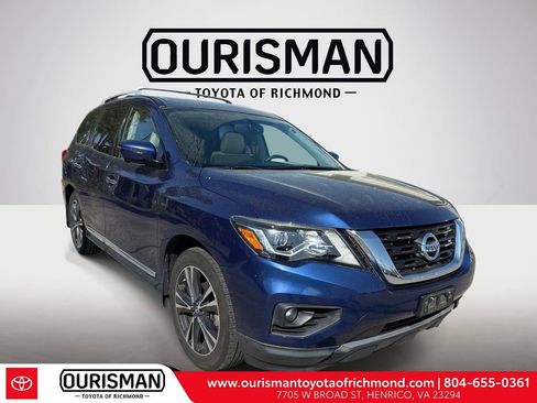 Used 2017 Nissan Pathfinder Platinum w/ Cargo Package AWD/4WD image 1
