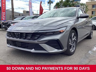 Used 2025 Hyundai Elantra Limited