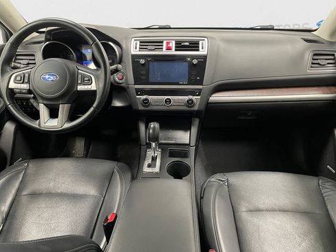 Used 2017 Subaru Outback 3.6R Limited AWD/4WD image 8