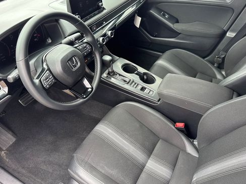 Certified 2025 Honda Civic Sport image 4