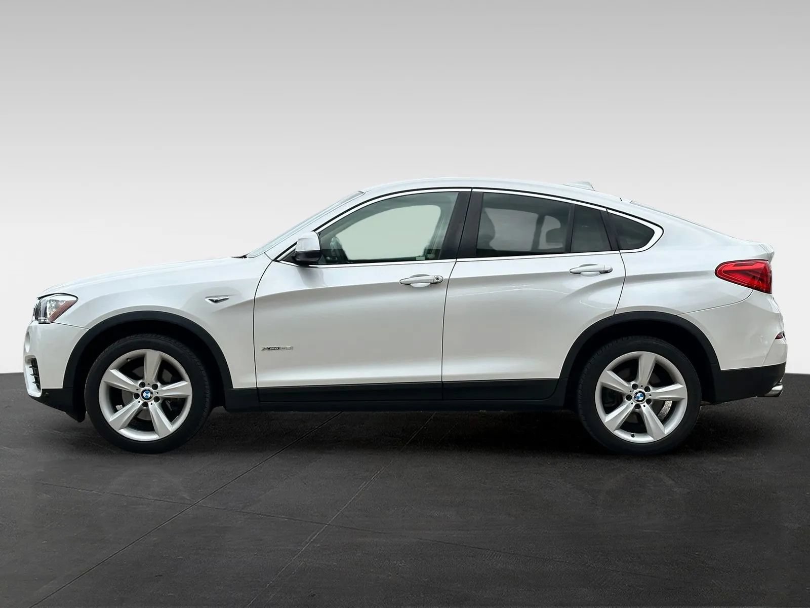 Used 2015 BMW X4 xDrive28i AWD/4WD image 4