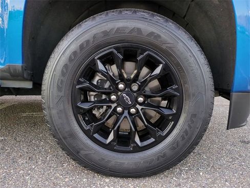 Used 2022 Chevrolet Colorado LT w/ Trail Boss Package image 11