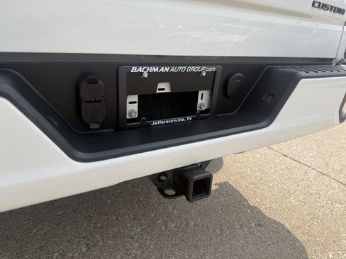 Used 2023 Chevrolet Silverado 1500 Custom w/ LPO, Dark Essentials Package AWD/4WD image 10
