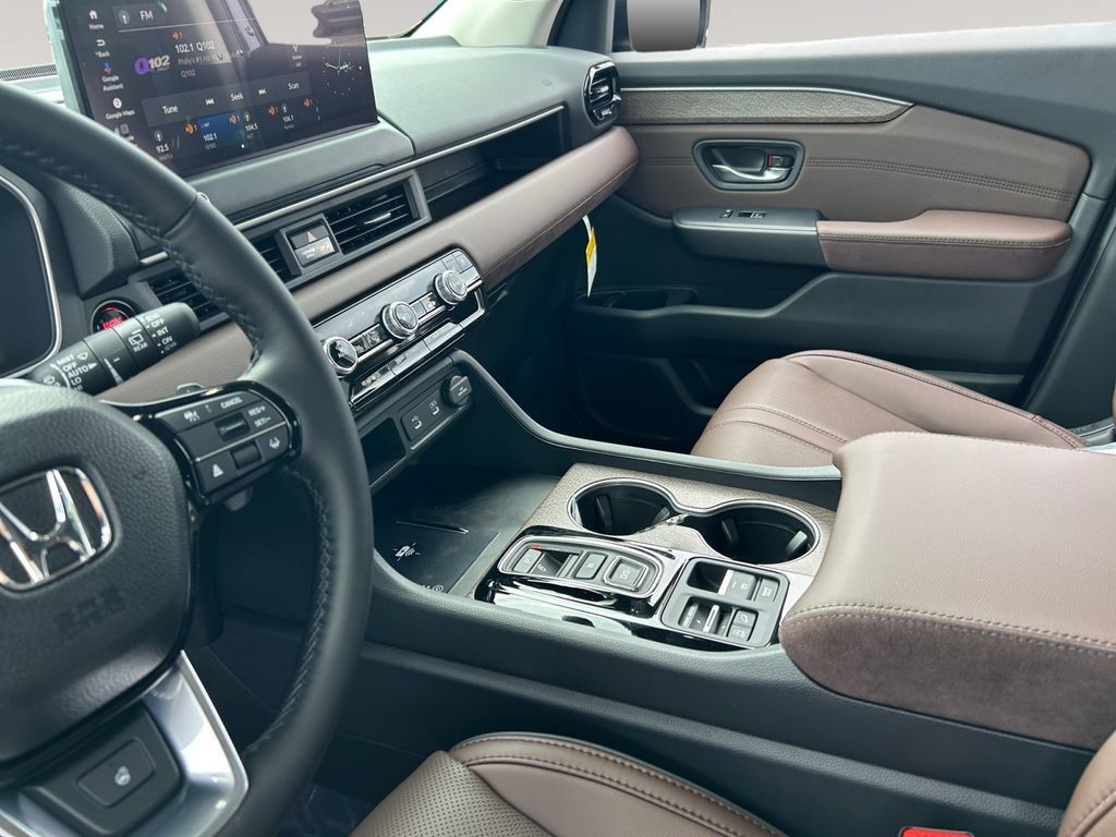 New 2026 Honda Pilot Elite image 10