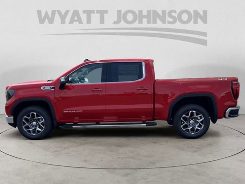 New 2025 GMC Sierra 1500 SLE w/ Preferred Package image 2
