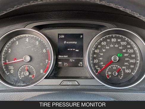 Used 2019 Volkswagen Golf Alltrack S image 19