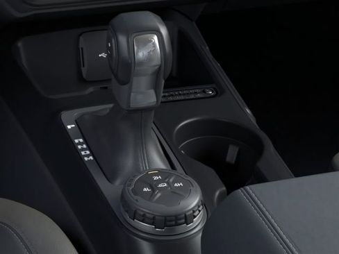 New 2025 Ford Bronco Outer Banks AWD/4WD image 17
