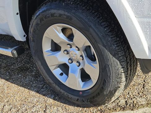New 2026 RAM 1500 Big Horn AWD/4WD image 5