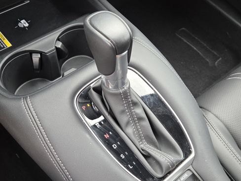 Used 2024 Honda HR-V EX-L image 32