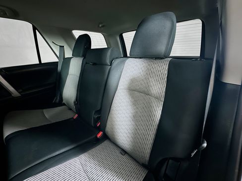 Used 2016 Toyota 4Runner SR5 image 23