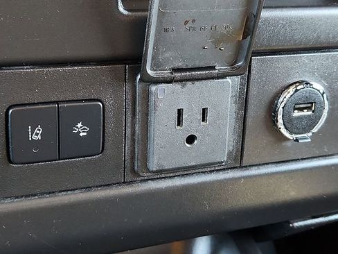 Used 2021 GMC Savana 3500 Extended w/ Power Convenience Package image 19