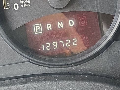 Used 2016 Jeep Patriot Sport image 8