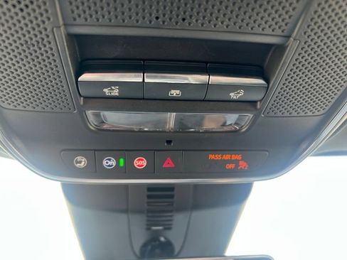 Certified 2026 Chevrolet Traverse High Country w/ LPO, Floor Liner Package AWD/4WD image 35