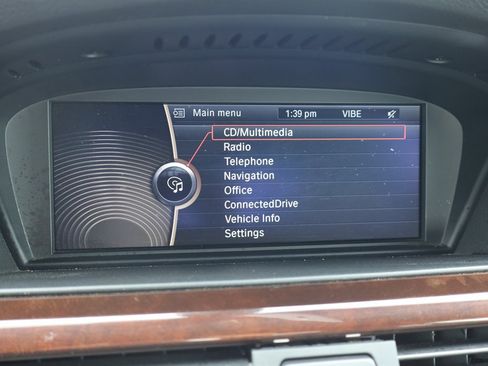 Used 2011 BMW 335i Convertible RWD image 30