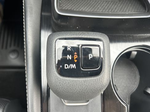 Certified 2023 Nissan Rogue Platinum AWD/4WD image 24