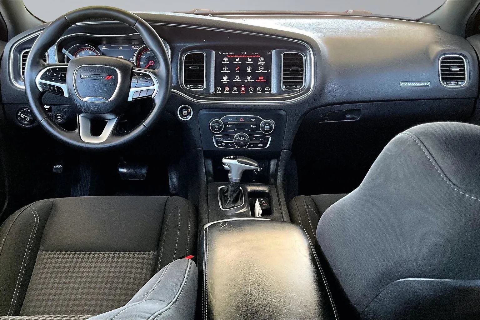 Used 2018 Dodge Charger SXT Plus w/ Navigation & Travel Group RWD image 7