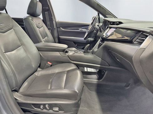 Used 2020 Cadillac XT6 Sport image 26