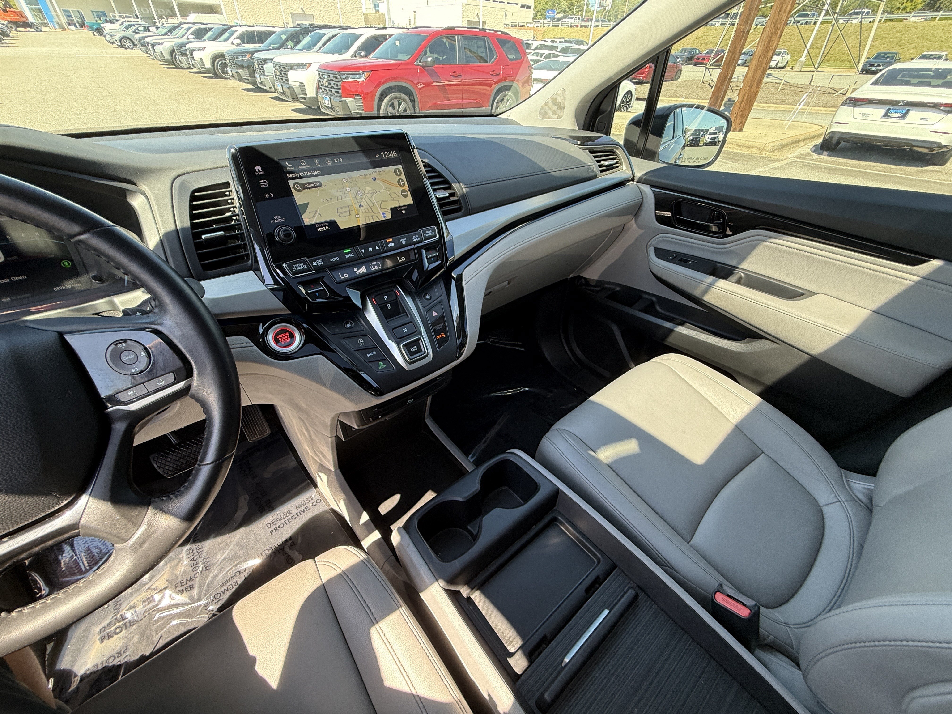 Certified 2024 Honda Odyssey Touring image 26
