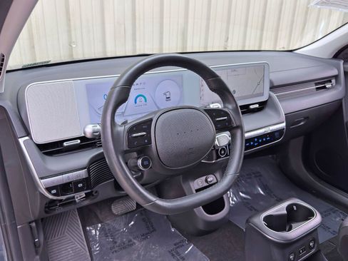 Used 2024 Hyundai Ioniq 5 SEL RWD image 12