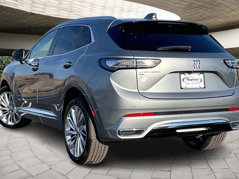 New 2026 Buick Envision Avenir image 3