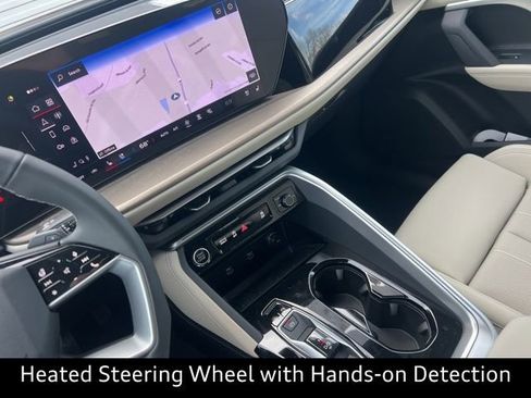 New 2025 Audi Q5 Premium Plus image 17