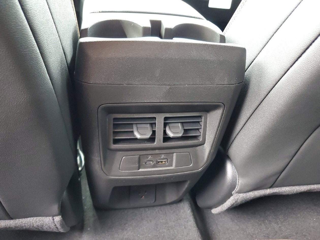 New 2026 GMC Canyon AT4 AWD/4WD image 16