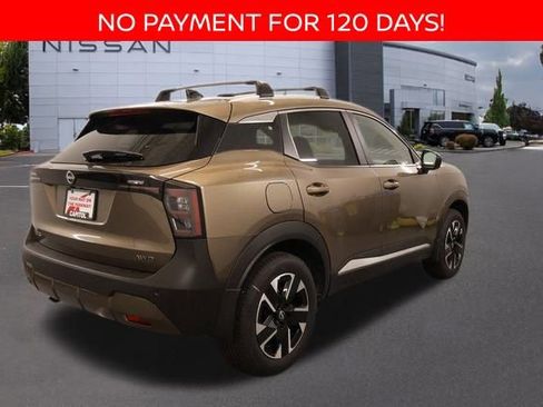 New 2026 Nissan Kicks SV w/ SV Premium Package image 2