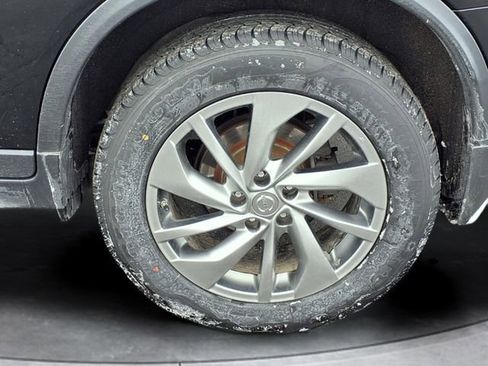 Used 2015 Nissan Rogue SL w/ SL Premium Package image 21