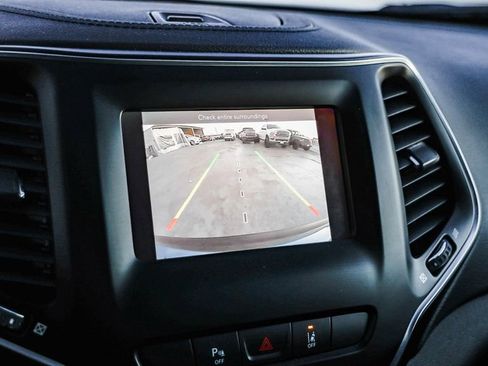 Certified 2021 Jeep Cherokee Latitude Plus image 23