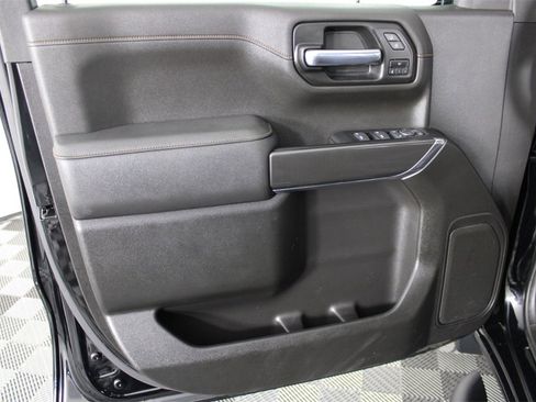 Used 2021 GMC Sierra 1500 AT4 image 17