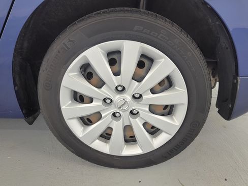 Used 2019 Nissan Sentra S FWD image 11