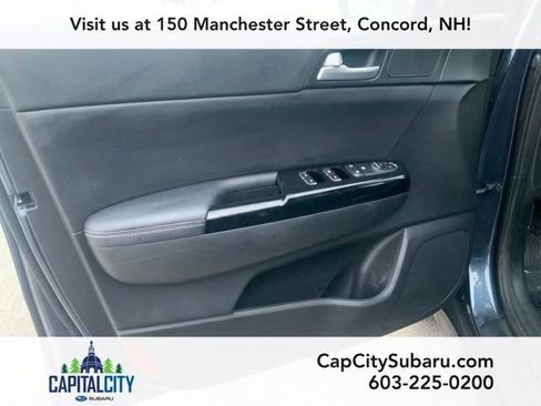 Used 2021 Kia Sportage EX image 11