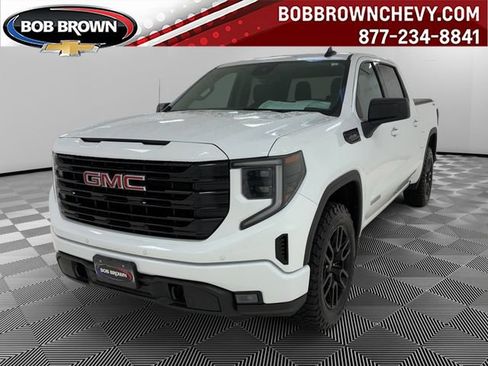 Used 2023 GMC Sierra 1500 Elevation AWD/4WD image 1