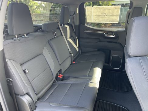 New 2026 GMC Sierra 1500 Elevation image 59