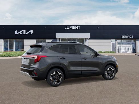 New 2026 Kia Seltos S image 9