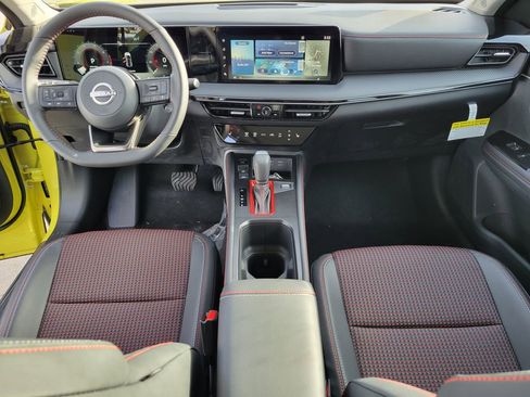 New 2025 Nissan Kicks SR w/ SR Premium Package image 7