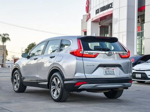 Used 2018 Honda CR-V LX image 9