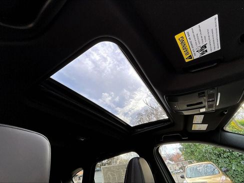 Used 2025 MAZDA CX-5 Signature image 26