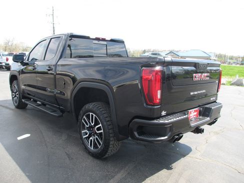 Used 2019 GMC Sierra 1500 AT4 w/ AT4 Premium Package image 10