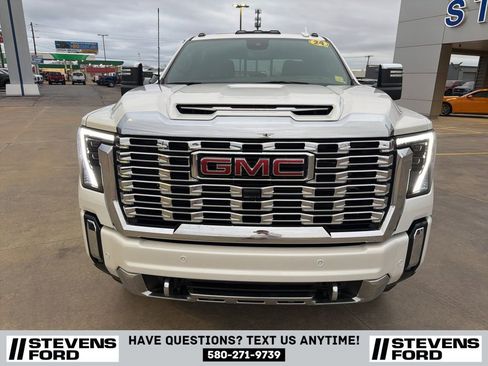 Used 2024 GMC Sierra 2500 Denali w/ Denali Reserve Package image 13