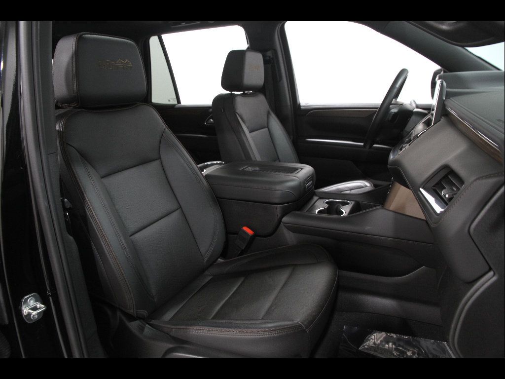 Certified 2023 Chevrolet Tahoe High Country AWD/4WD image 14