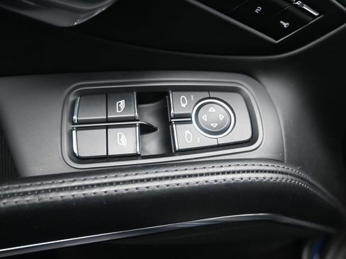 Used 2017 Porsche 911 Carrera S image 18