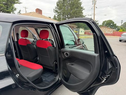 Used 2014 FIAT 500L Pop FWD image 12