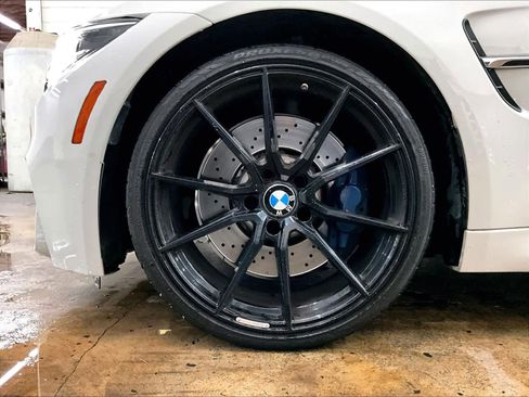 Used 2018 BMW M3 image 12