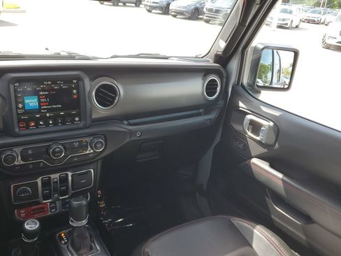 Used 2022 Jeep Gladiator Rubicon w/ LED Lighting Group AWD/4WD image 21
