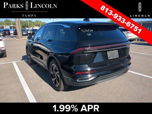Certified 2025 Lincoln Nautilus Premier AWD/4WD image 7