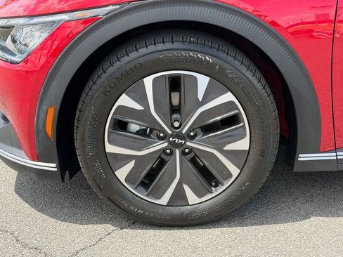 Used 2024 Kia EV6 Light RWD image 13