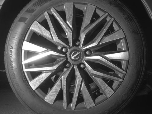 Used 2025 Nissan Altima 2.5 SV image 15