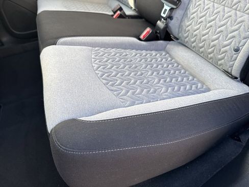 Certified 2024 Chevrolet Equinox LS image 20