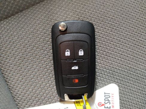 Used 2014 Chevrolet Cruze LT FWD image 32